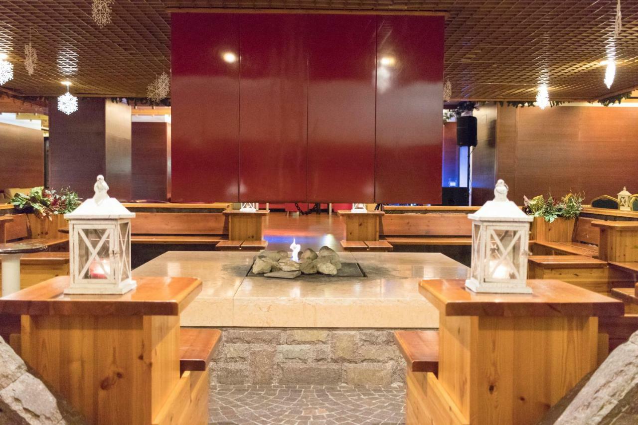 מאצין Hotel Club Regina E Fassa מראה חיצוני תמונה